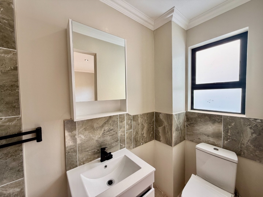 3 Bedroom Property for Sale in Magalies Golf Estate North West